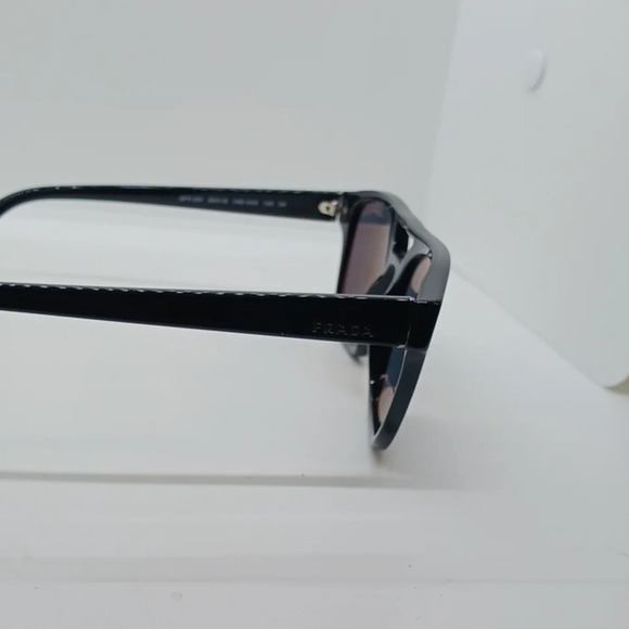 NWOT WOMEN'S PRADA SUNGLASSES SPR23V BLACK - Picture 4 of 5